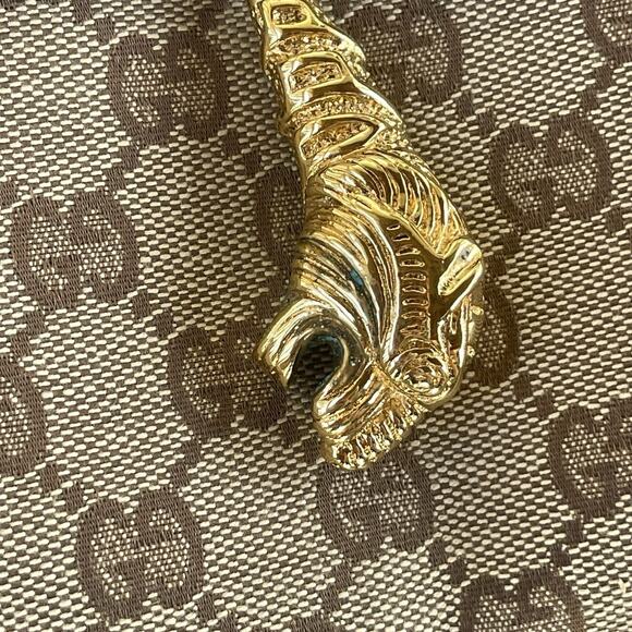 Gucci GG Canvas Tan Tiger Charm Jackie Gold Chain Shoulder Bag Tom Ford Era - Picture 3 of 16